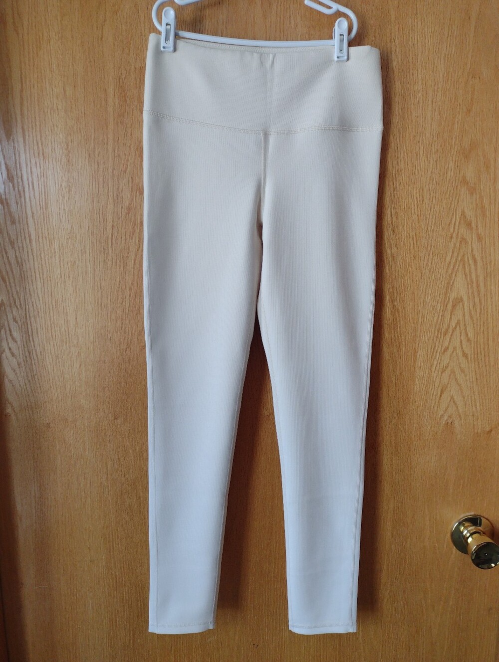 Mono B Leggings Size Medium